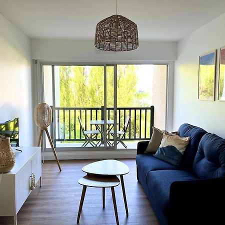 Le Garden - Studio Refait A Neuf Proche Mer Et Commerces Apartamento Cabourg Exterior foto